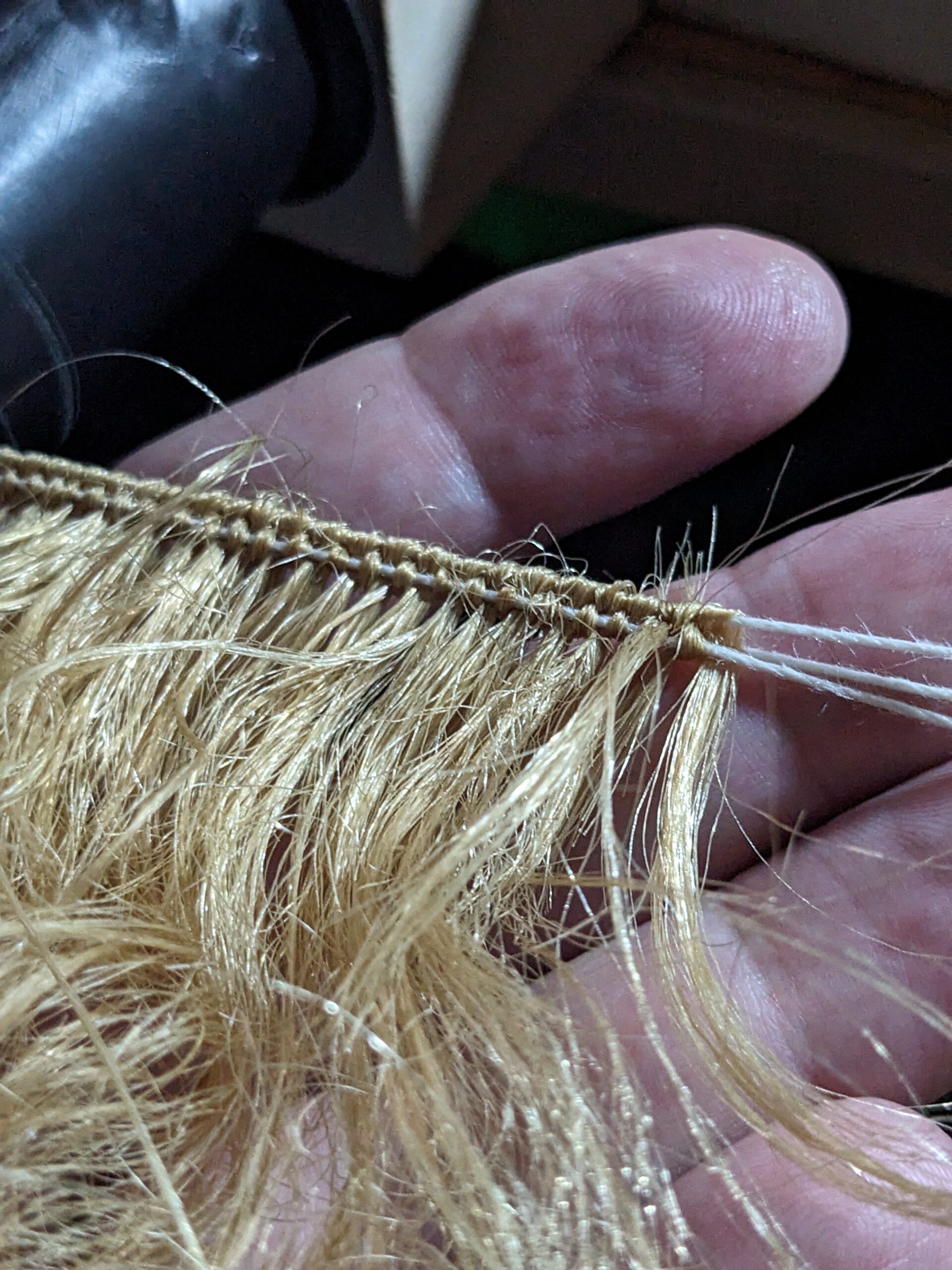 Step-by-Step Instructions for Making Tresses for Doll Wigs