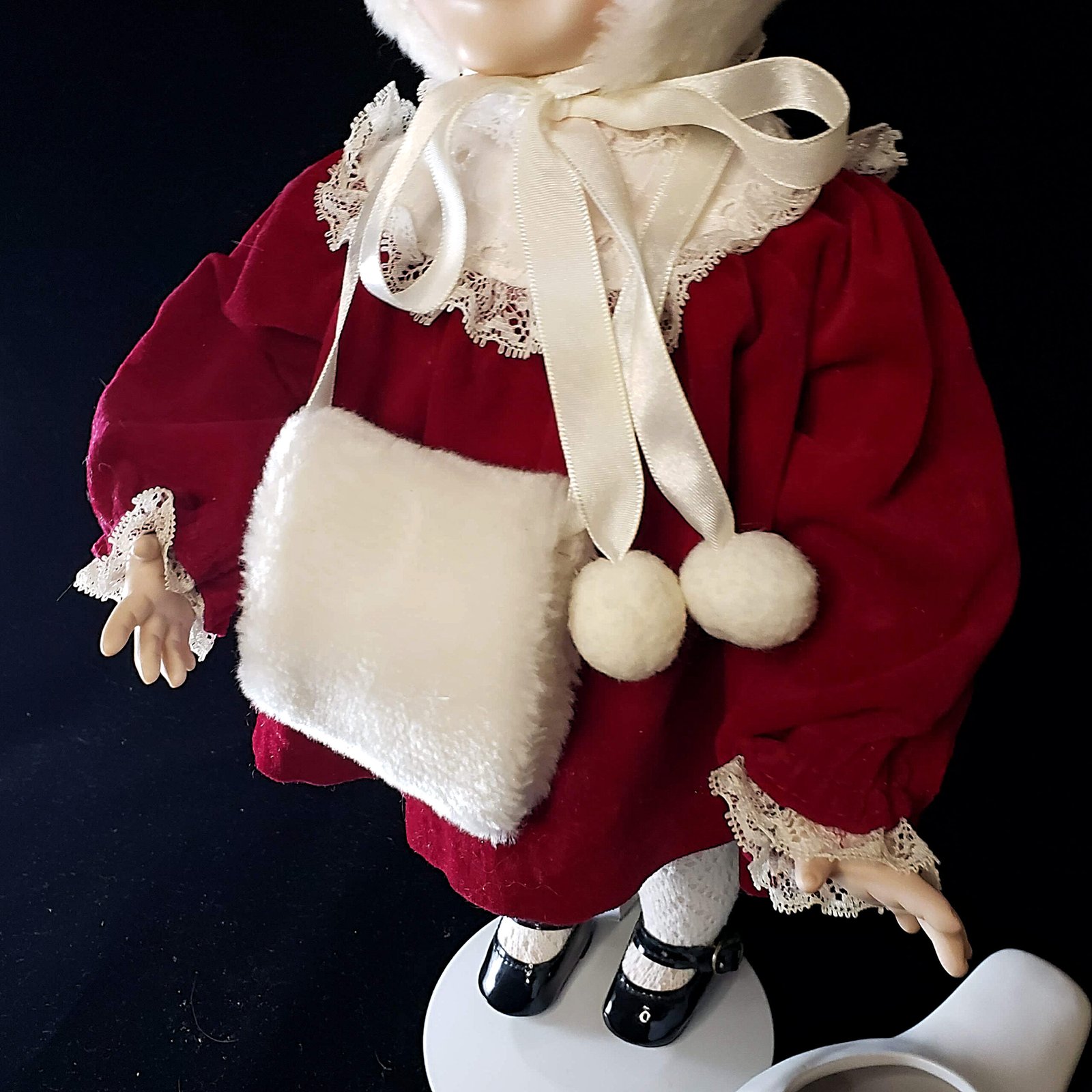 Vintage Ashton-Drake “Jennifer” Porcelain Baby Doll by Yolanda Bello | 1987 | Doll Spa | Doll Only - Image 6