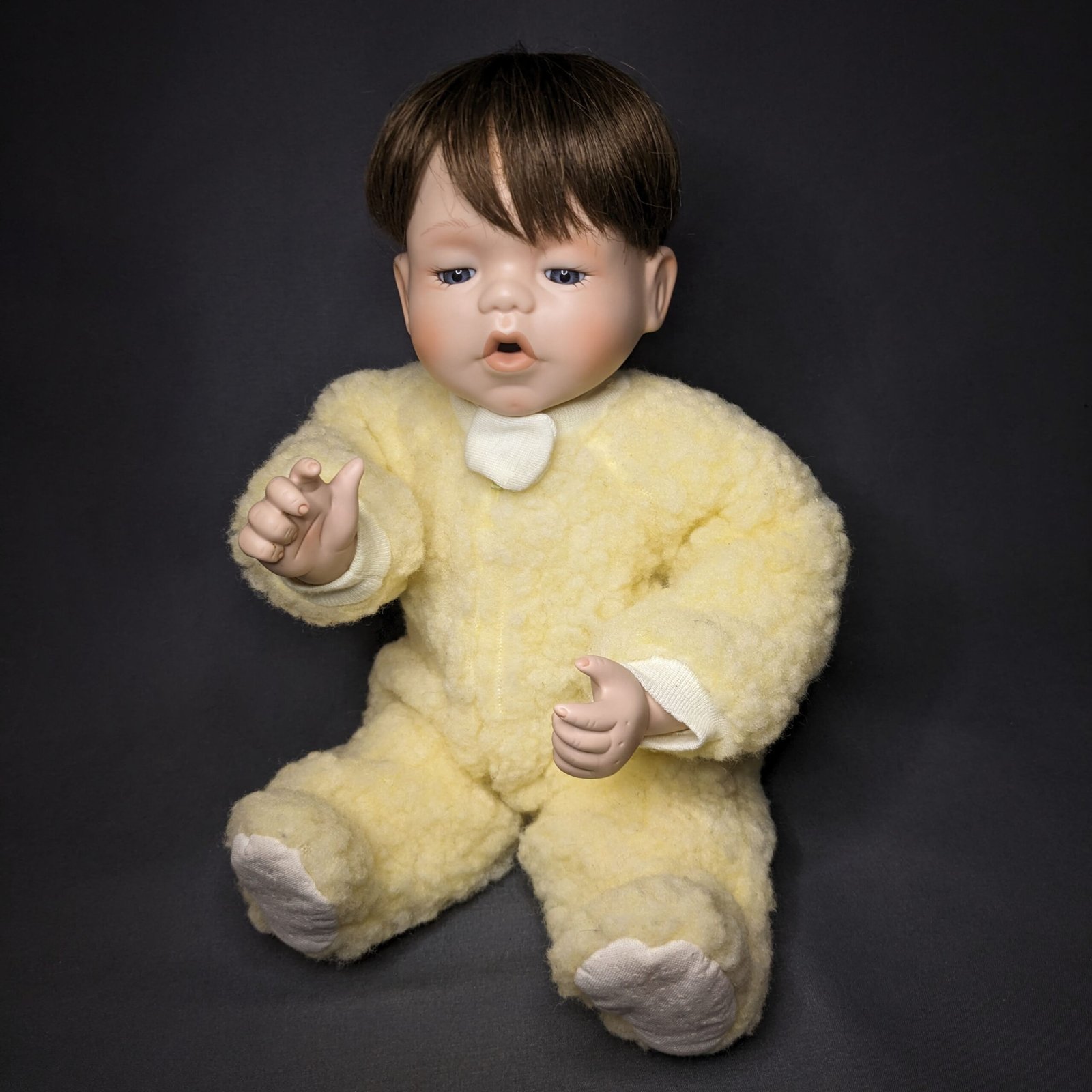 Vintage Ashton-Drake “Mommy, I’m Sleepy” Porcelain Doll by Kathy Barry-Hippensteel | 1992 | Doll Hospital