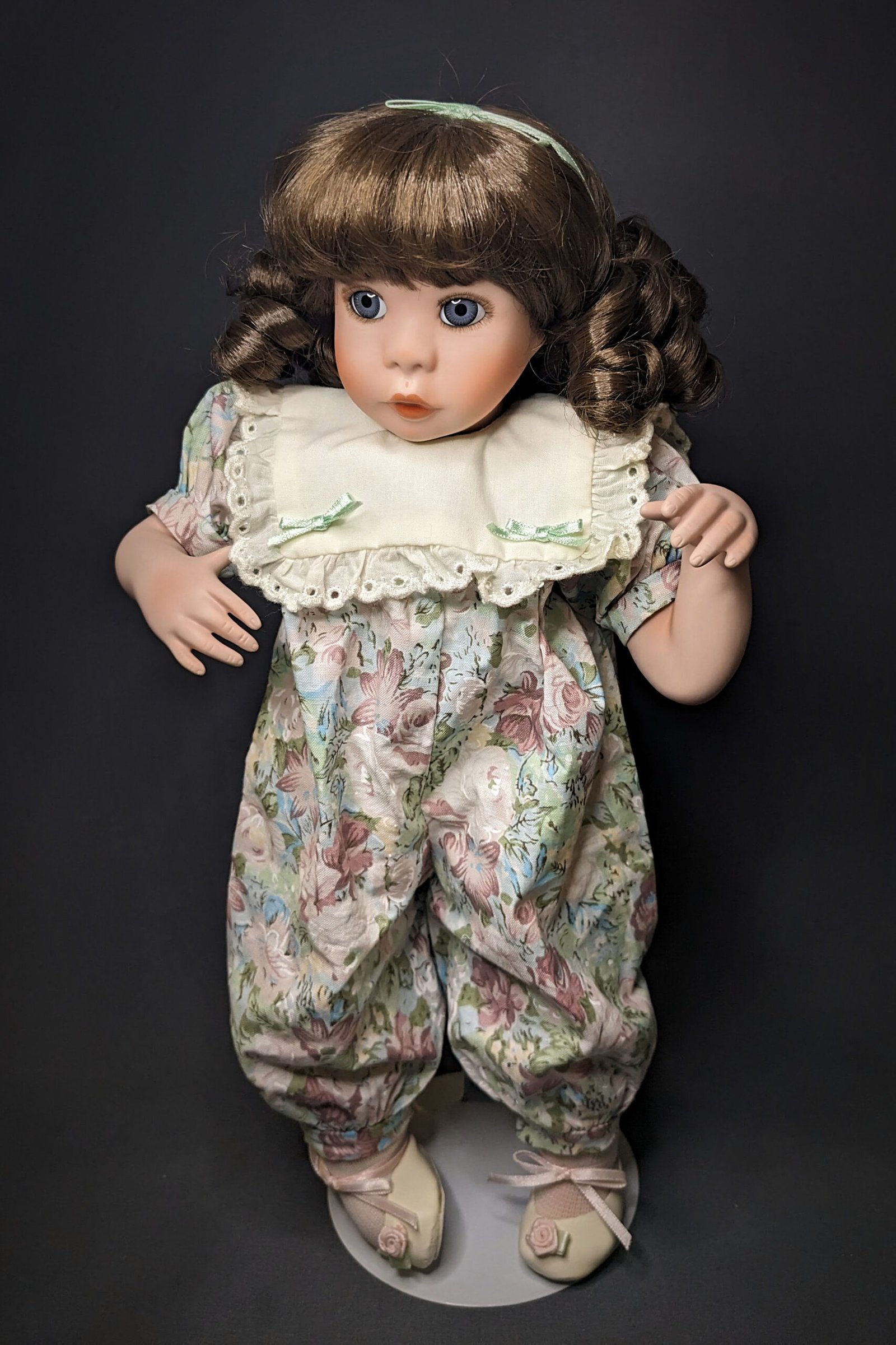 Vintage Ashton-Drake “Me and My Blankie” Porcelain Doll by Jan Goodyear | 15” | COA & Box - Image 3