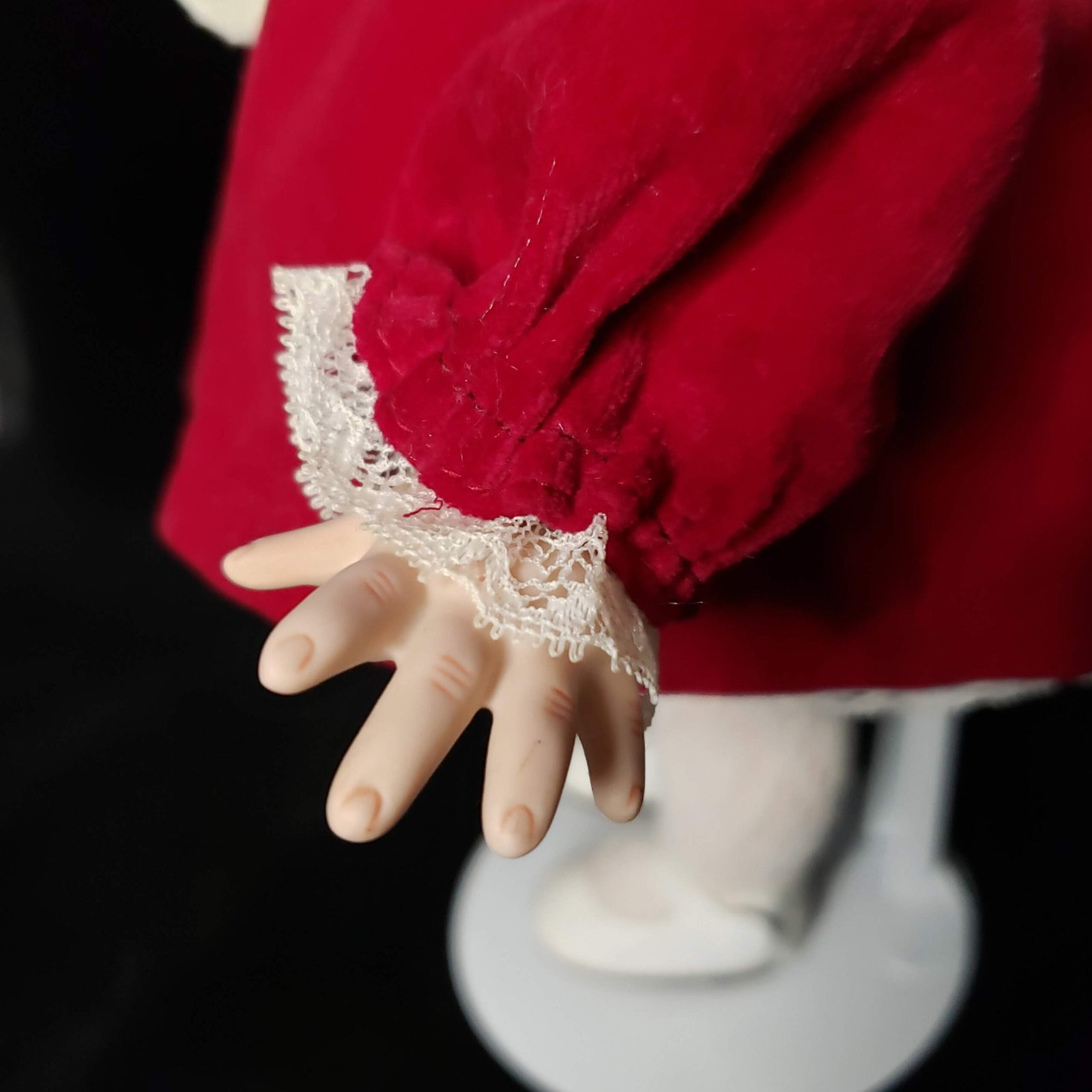 Vintage Ashton-Drake “Jennifer” Porcelain Baby Doll by Yolanda Bello | 1987 | Doll Spa | Doll Only - Image 10